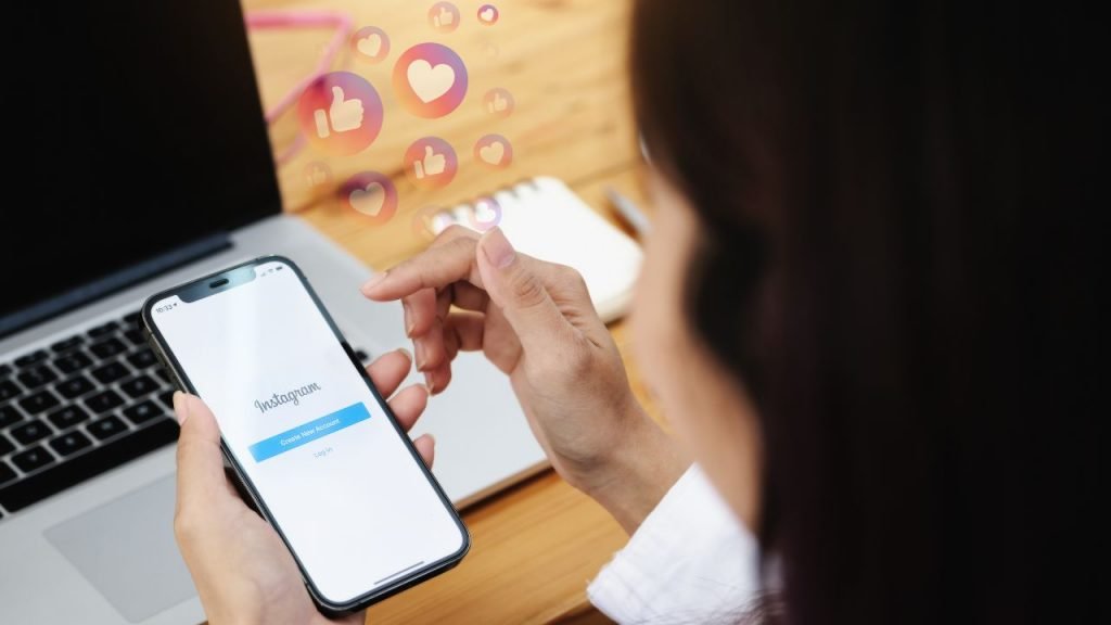 Top 10 Indian Cricketers With the Highest Instagram Followers